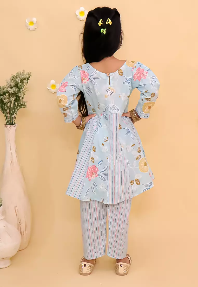 The Mom Store Megh Malhaar 女童花卉印花阿纳卡利库尔塔套装 - 多色