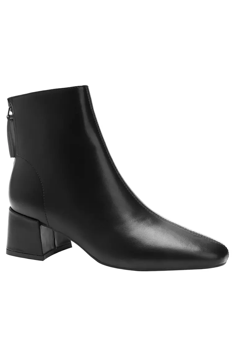 Discount on Twenty Eight Shoes  shoes - SKU: Synthetic Leather Ankle Boots 2151-2