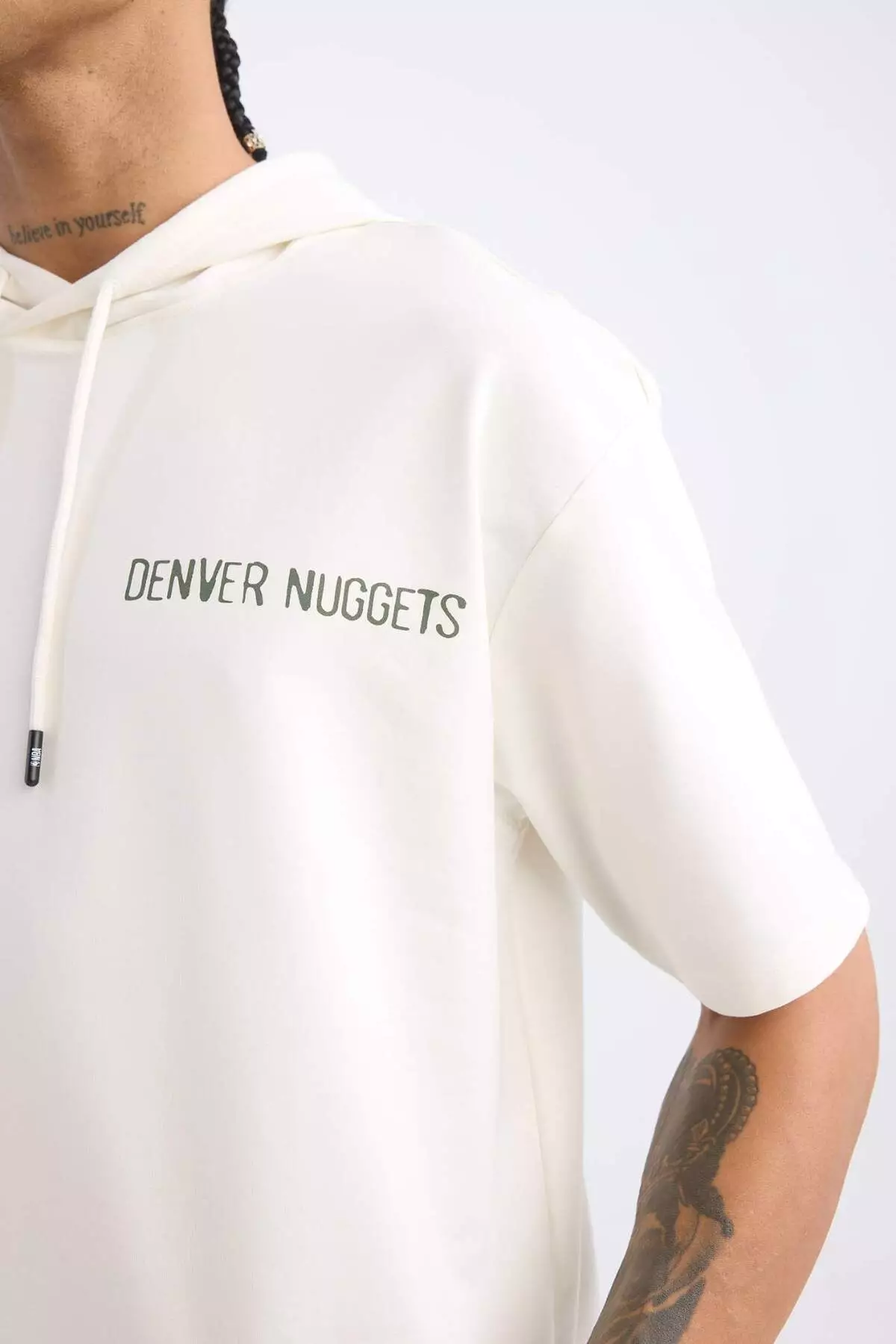 Defactofit Nba Denver Nuggets Oversize Wide Fit Hooded Back Printed Short Sleeve T-Shirt C9250Ax2