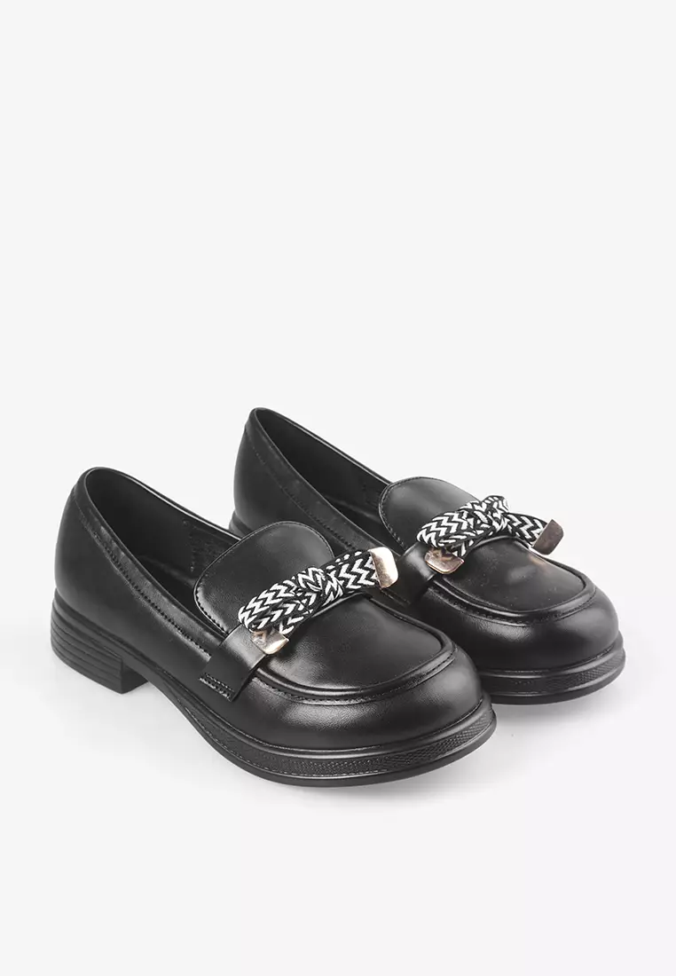 Fransisca Renaldy Sepatu Loafers Anak Perempuan T.Namie 01