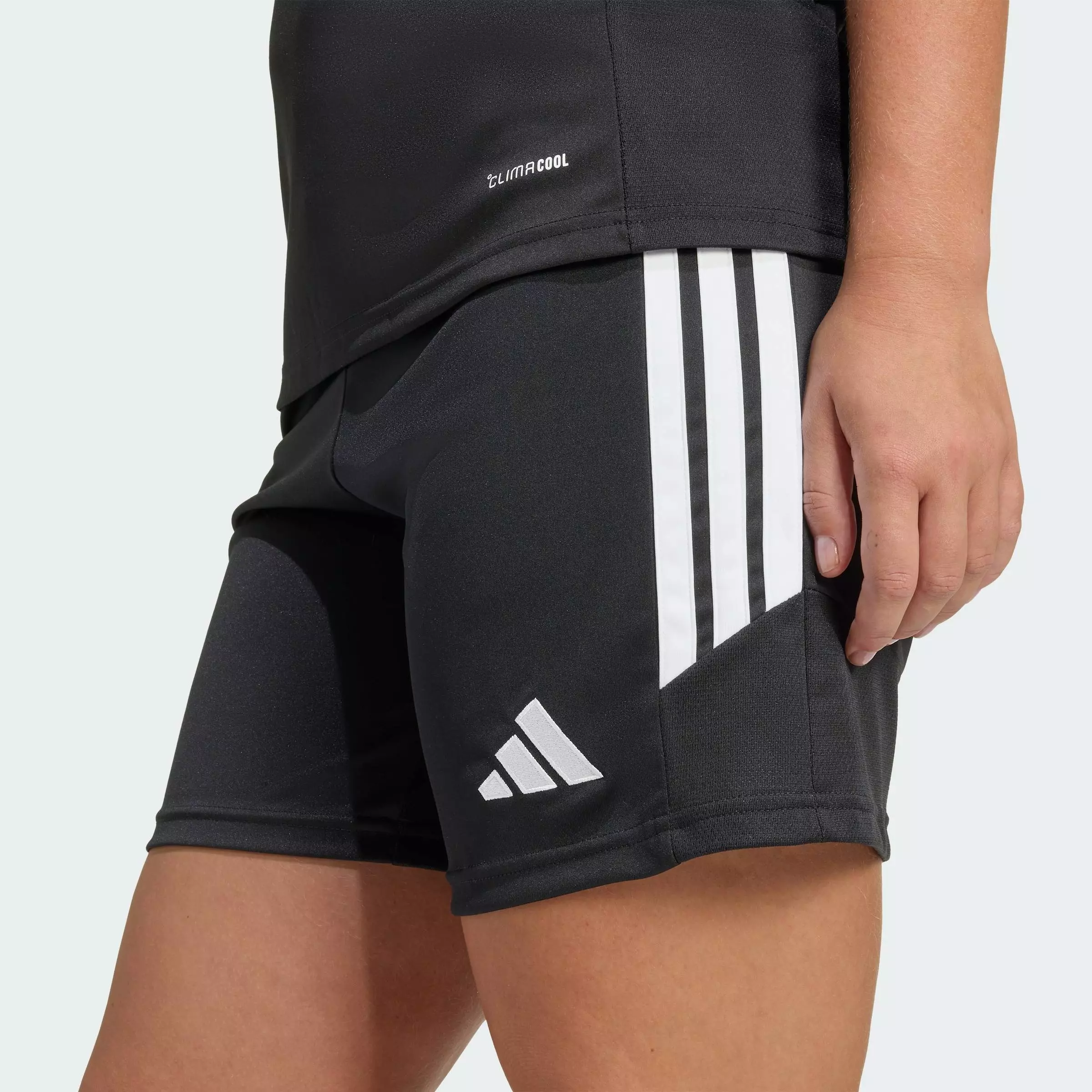 Football Tiro 26 League Shorts Women Black KA8807