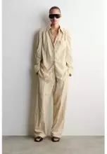 LIGHT BEIGE
