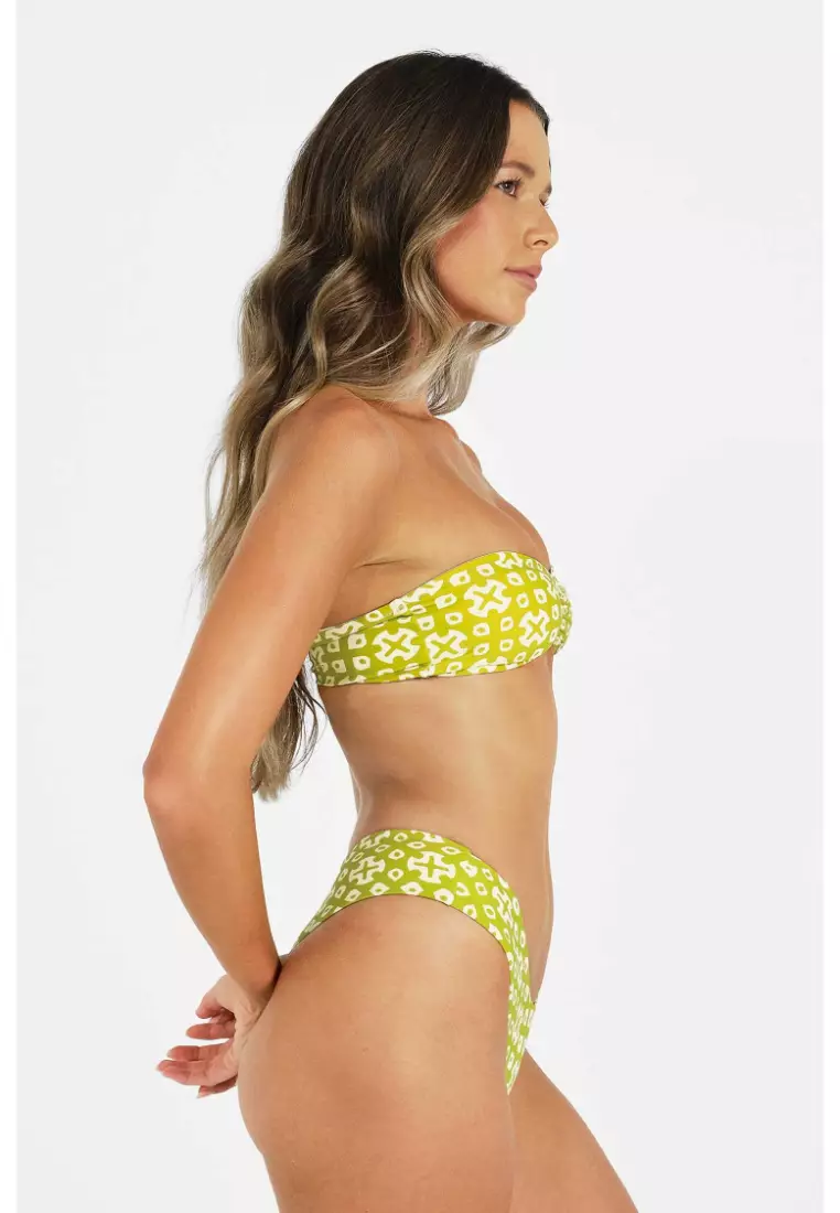 Nadia Scrunched Bandeau Bikini Top / Kiwi