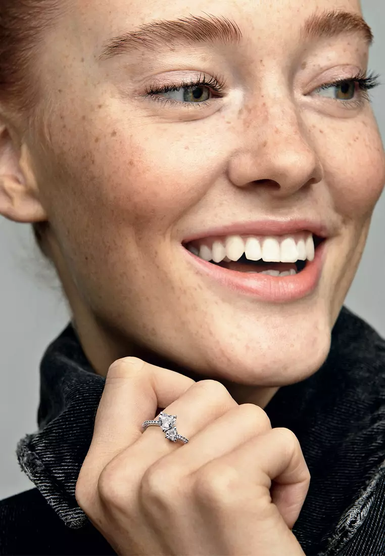 Double Heart Sparkling Ring