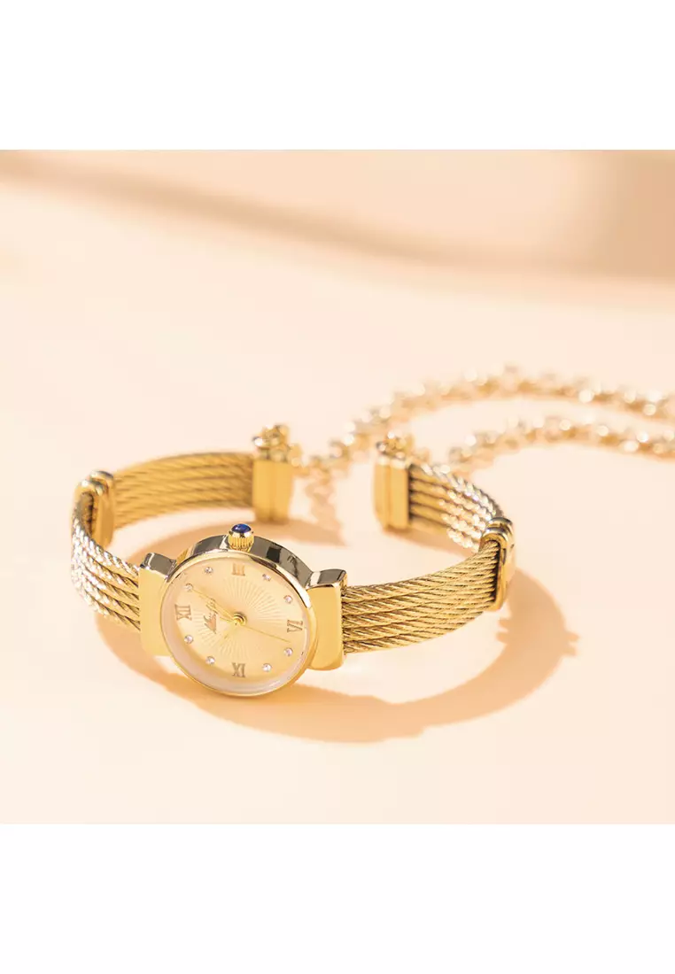 Vintage bracelet watch top