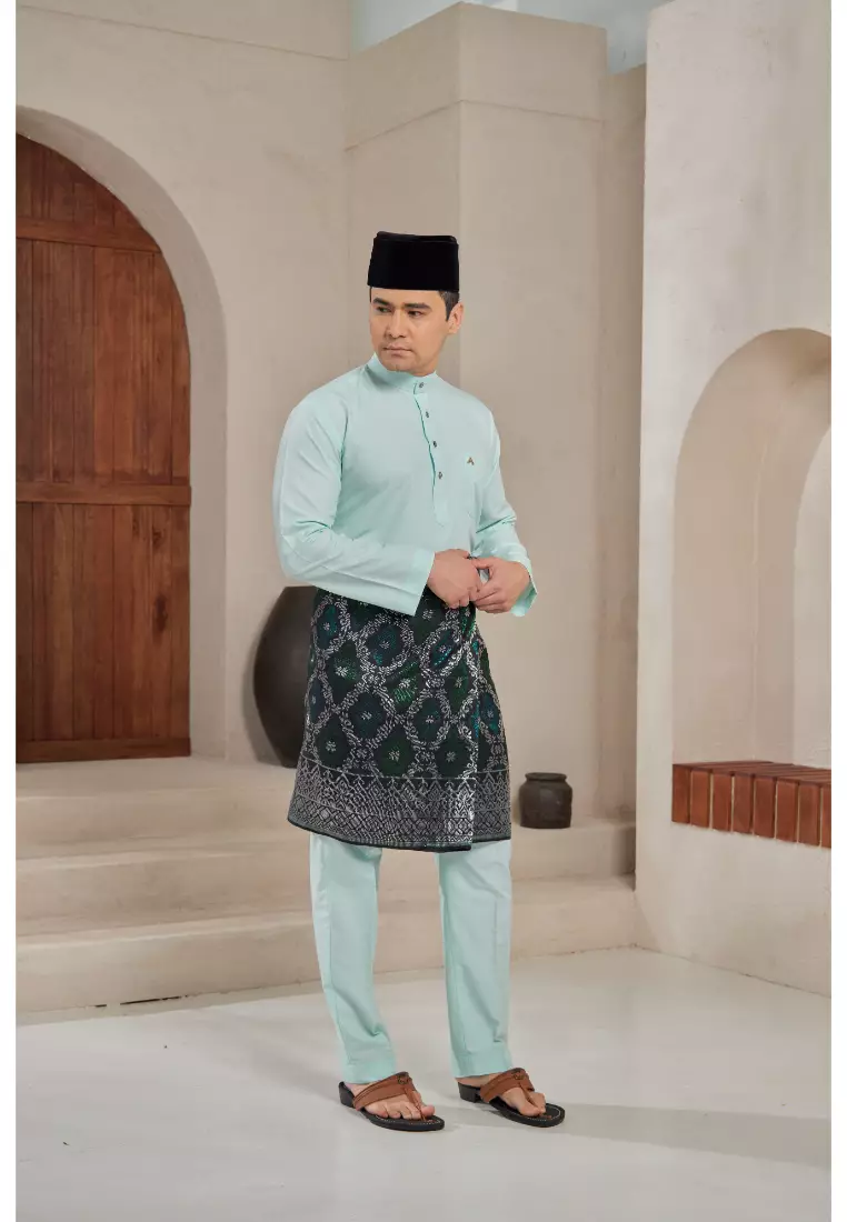 Baju Melayu Moden