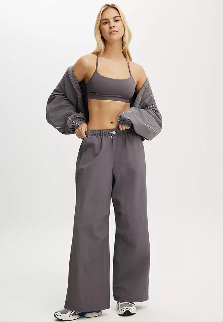 Off Side Woven Sweatpants