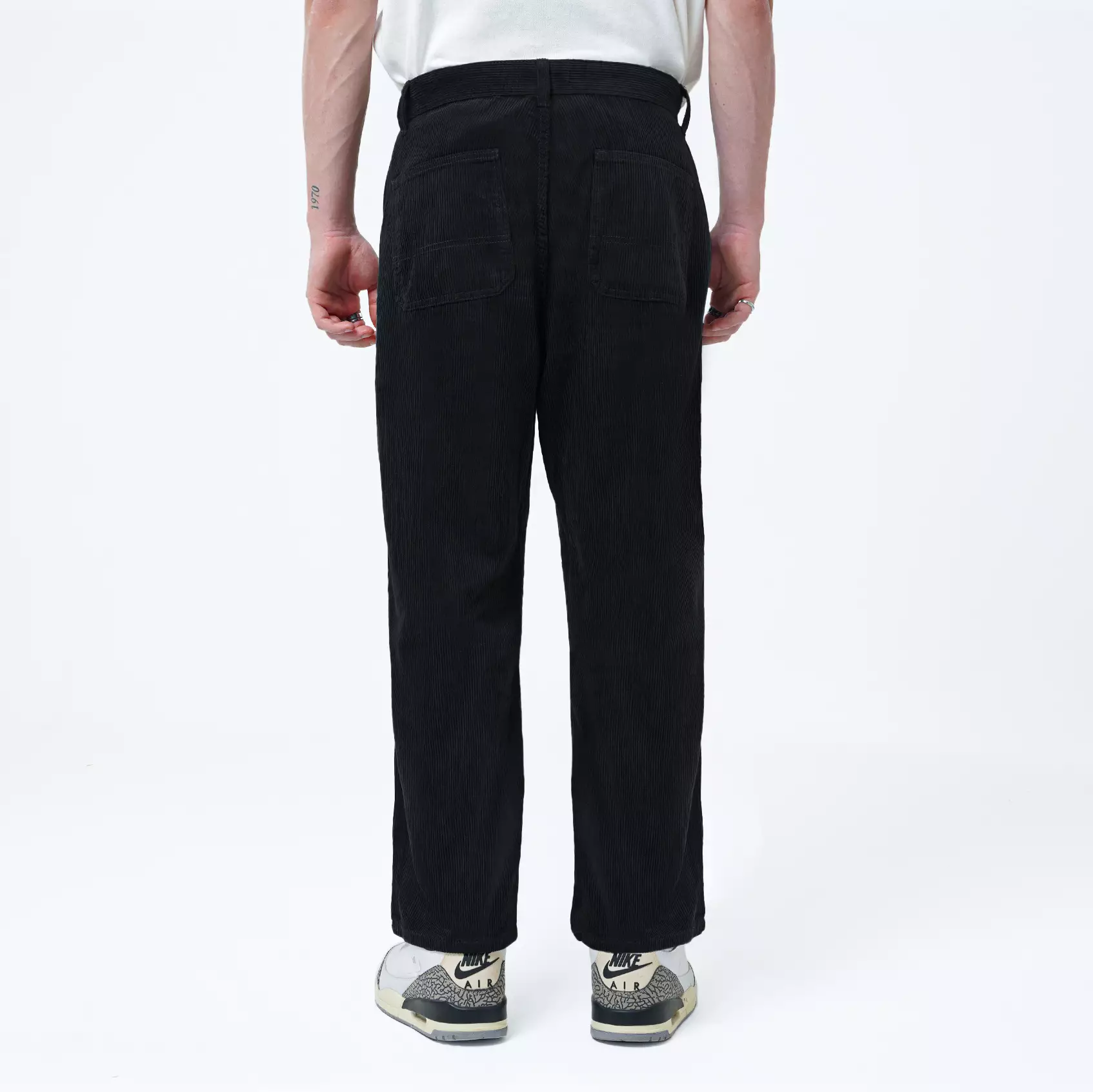 CELCIUS Corduroy Pants Baggy Wide Leg Fit I31000397C Hitam