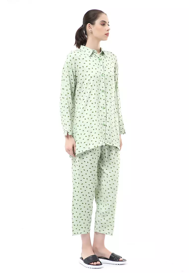 Nayra One Set Setelan Kemeja Wanita Lengan Panjang Motif Daun Full Kancing Material Rayon ORIGINAL - Green