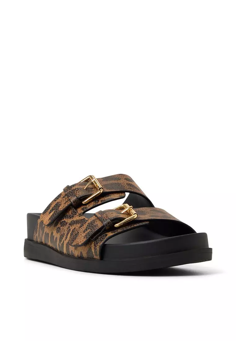 Bethanne Flat Sandals