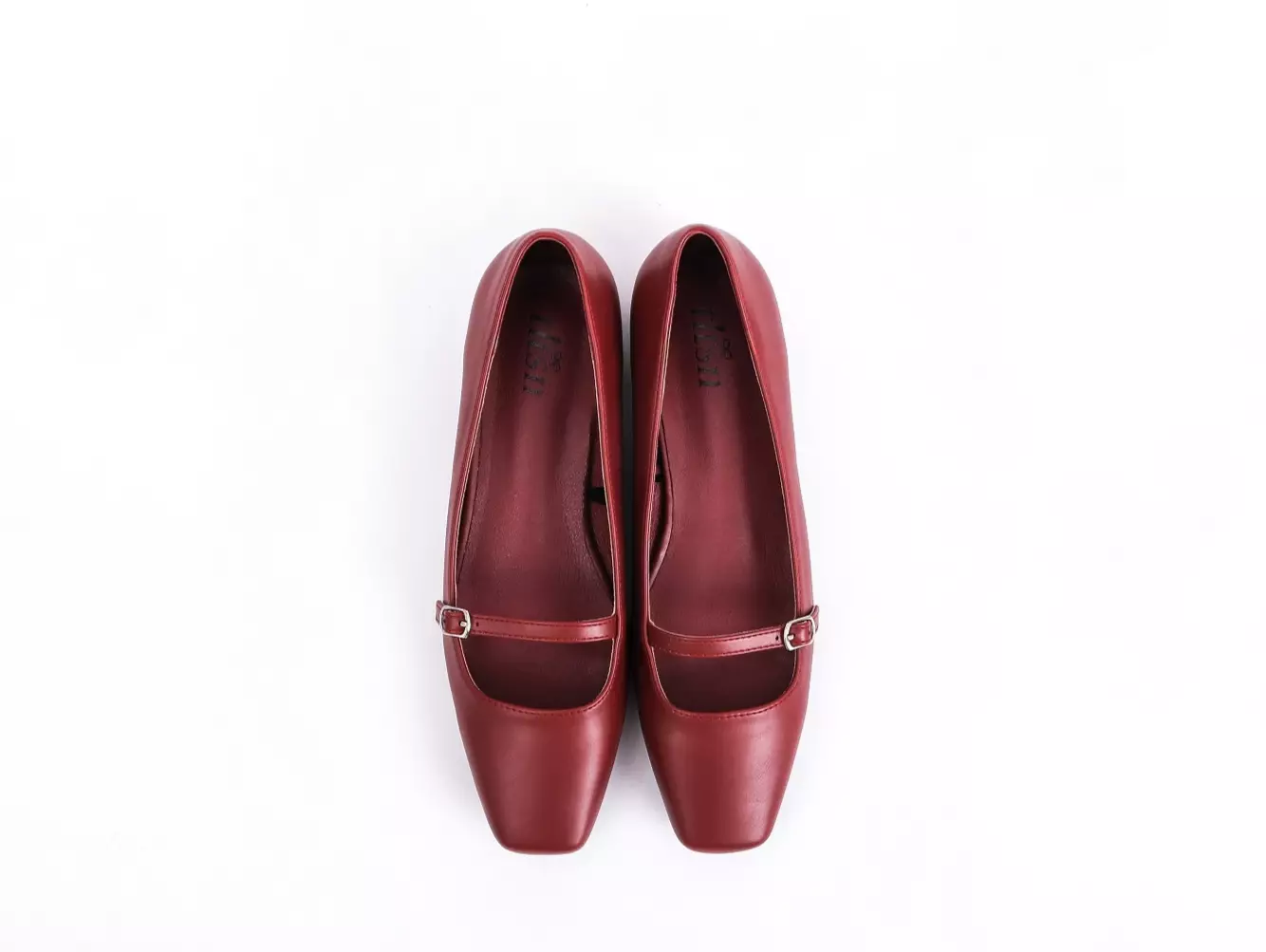 The Little Things She Needs - LICA Flatshoes Sepatu Wanita Maroon [TSN0002241.C0020]