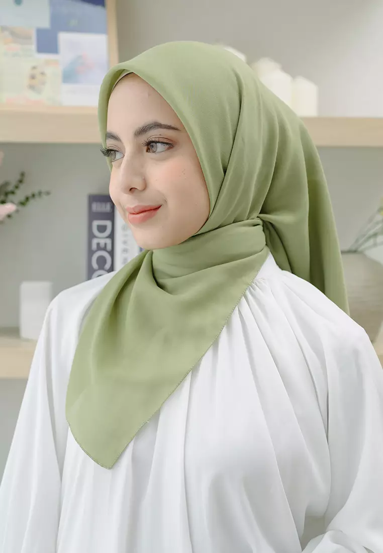 Theya Voal Square Matcha