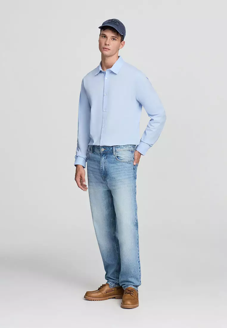 Man Long-Sleeved Shirt