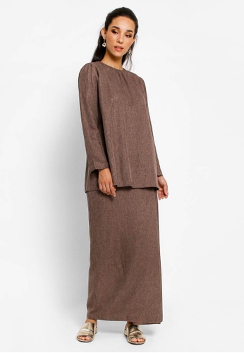 Kurung Lamia in Brown from BETTY HARDY in Brown