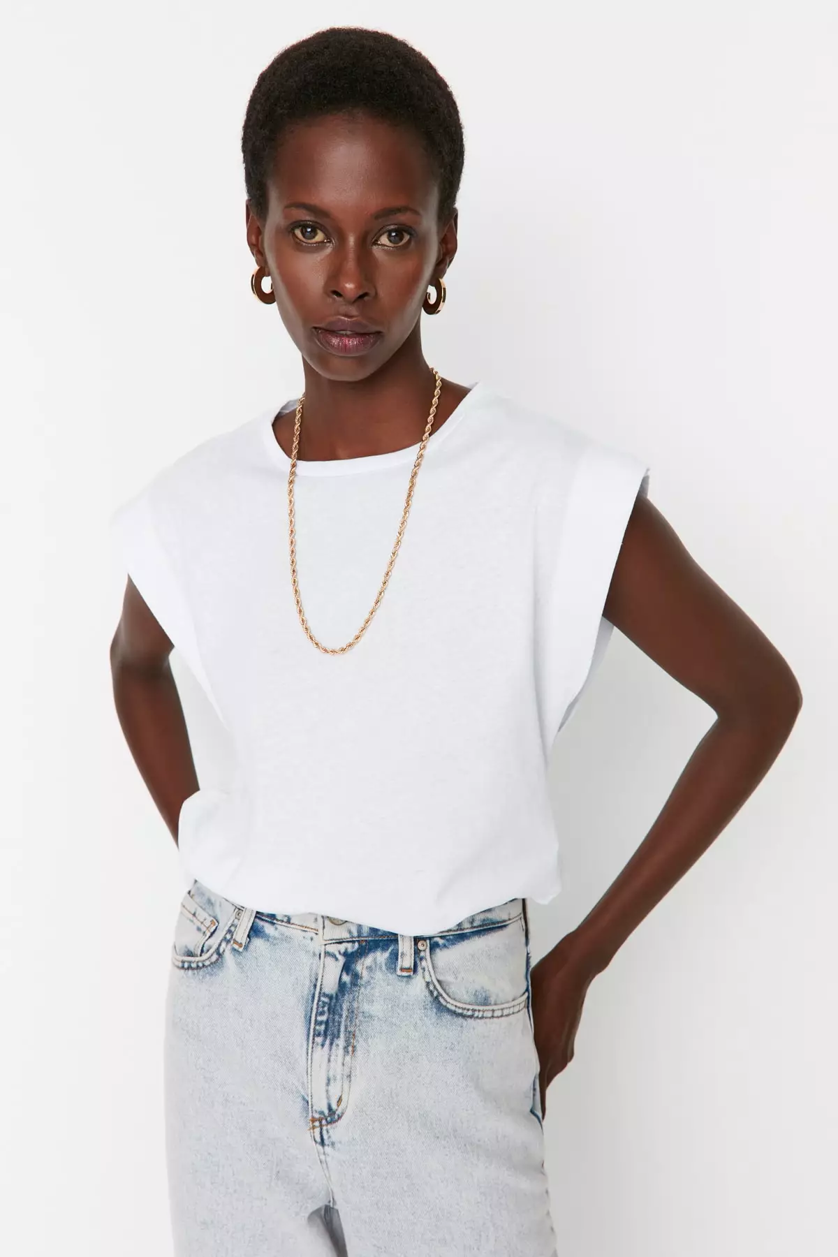 Wide Shoulder Muscle Tank Top