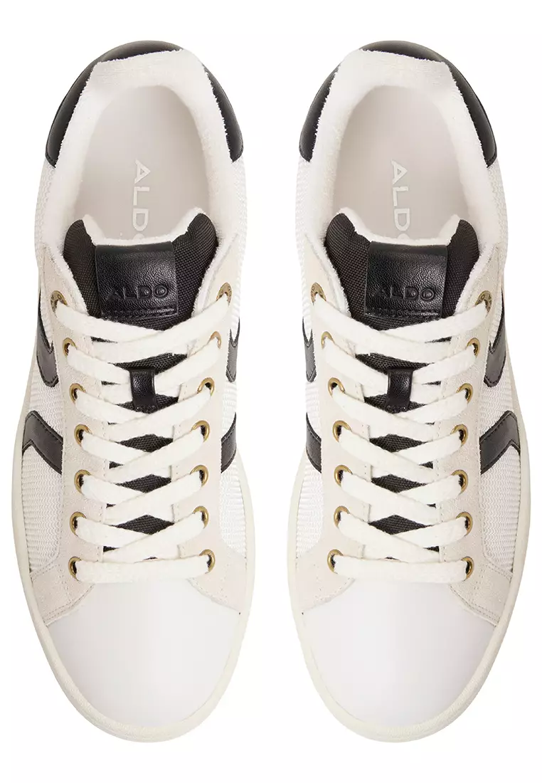 Retrokicks Sneakers