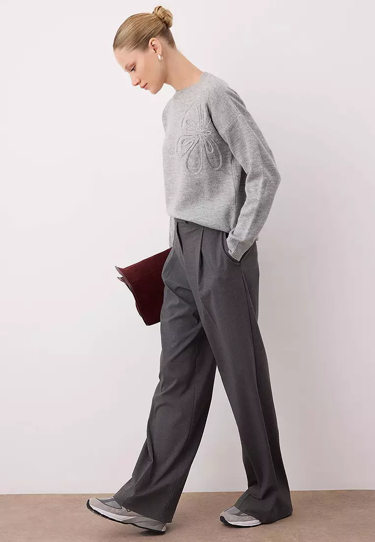 Soft Textured Floral Patterned Knitwear Sweater