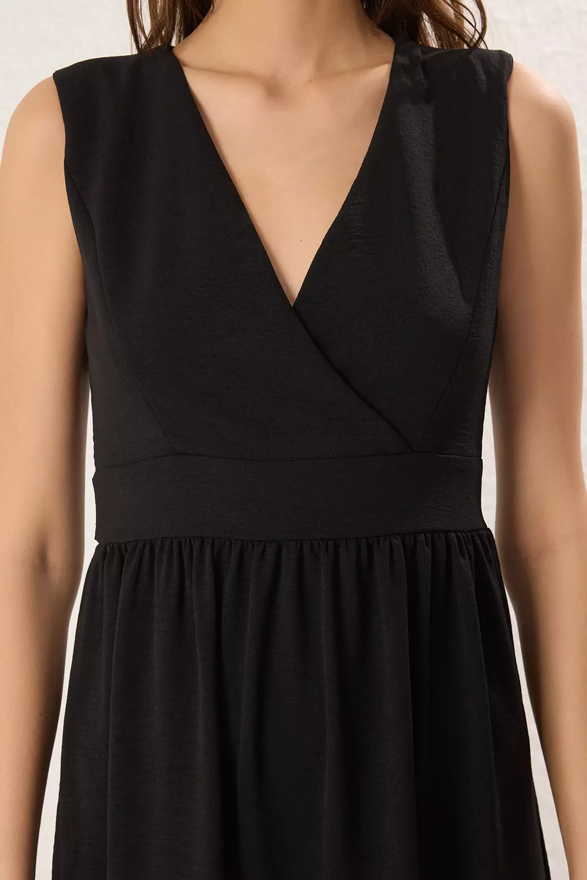 Black Plain Skirt Waist Opening Double Breasted Midi Woven Dress TWOSS25EL00201