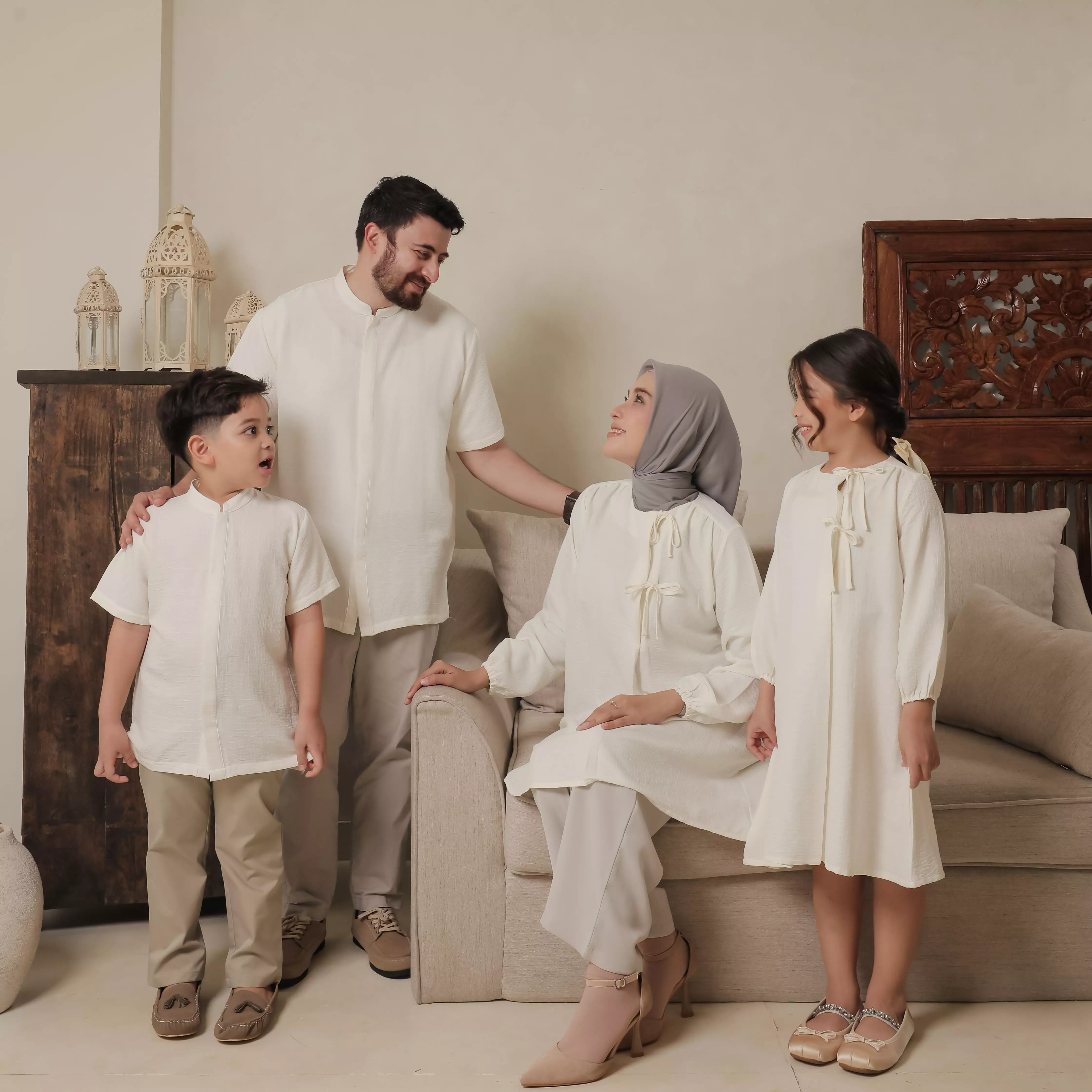 Pito Dito x MFMW Sarimbit Keluarga - Leebul Set Koko Anak Broken White