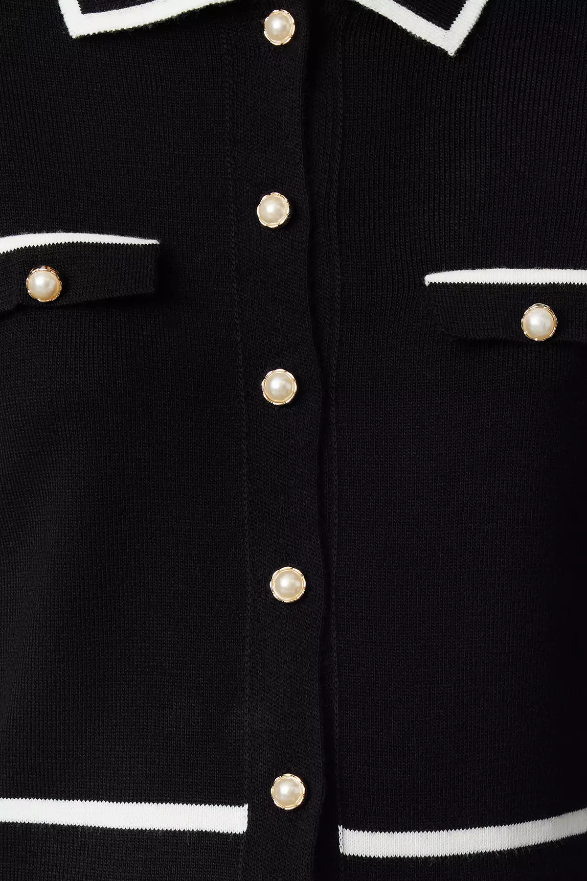 Collared Buttoned Cardigan