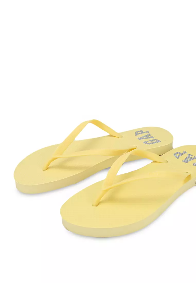 GAP Logo Flip Flops 2024 Buy GAP Online ZALORA Hong Kong