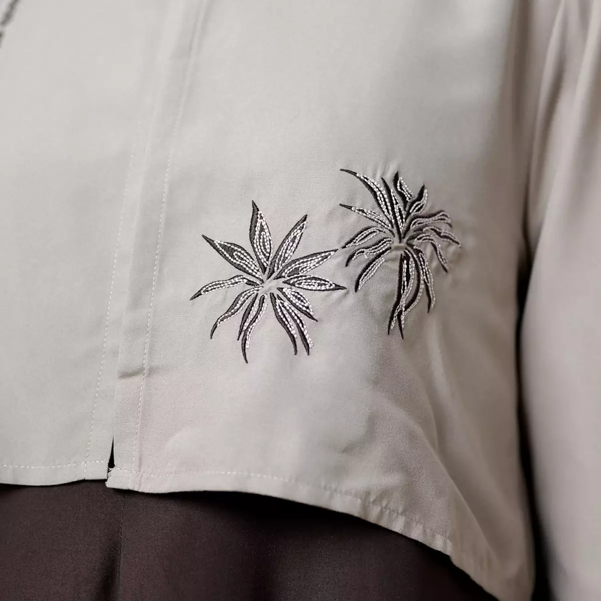 ZM Zaskia Mecca - Keyla Ash Gamis Wanita Dress - Romansa Khatulistiwa - Wijayakusuma