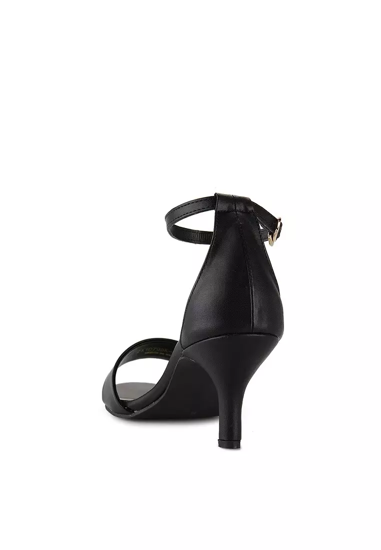 Heel Riesa Black