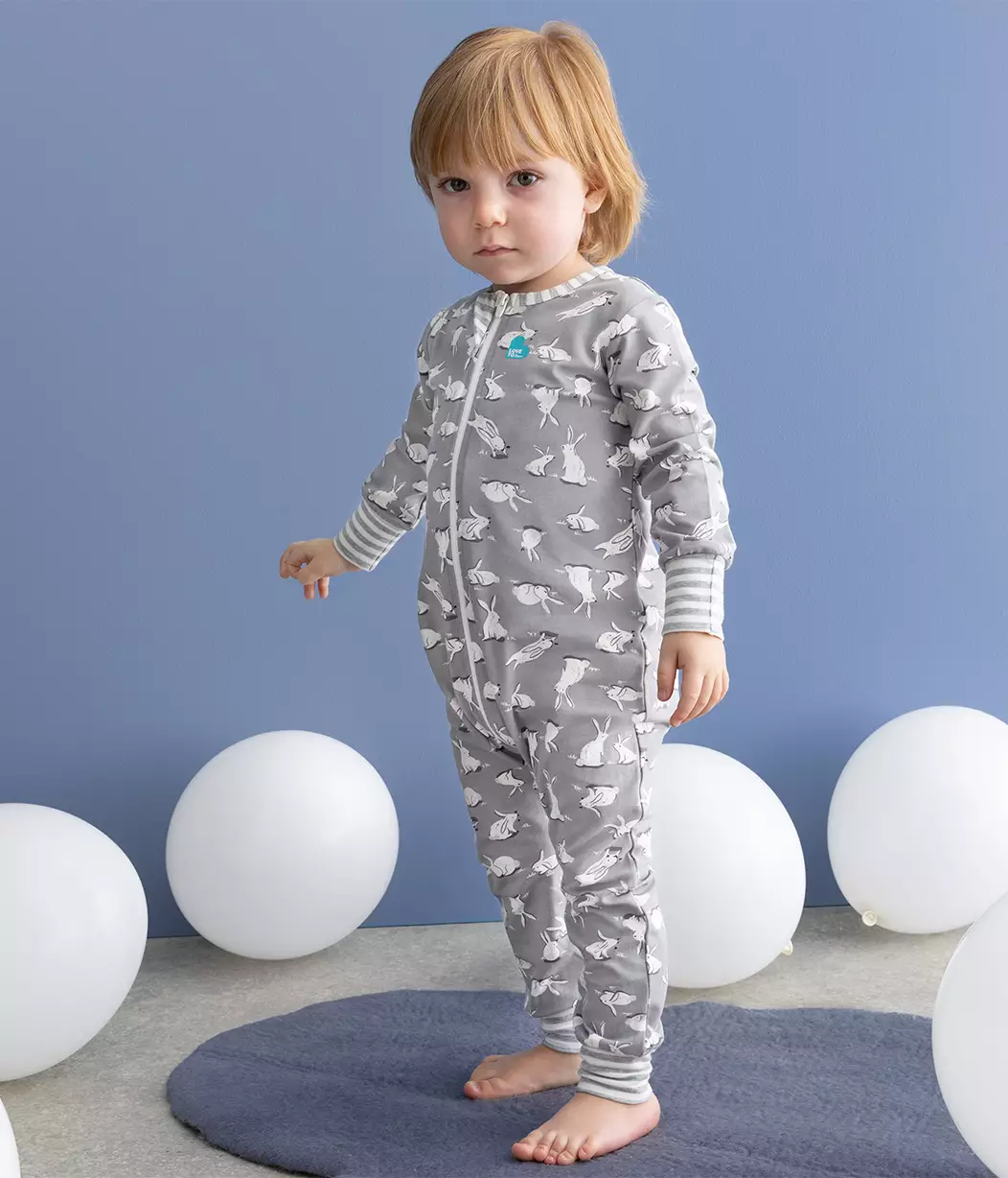 Love To Dream Footless Romper Cottontail Grey - Pakaian Tidur Bayi Unisex (Abu)