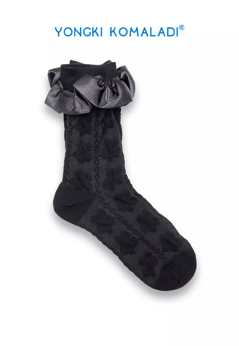 YONGKI KOMALADI KAOS KAKI MOTIF MOTIF LACE PATTERN SOCK06 HITAM