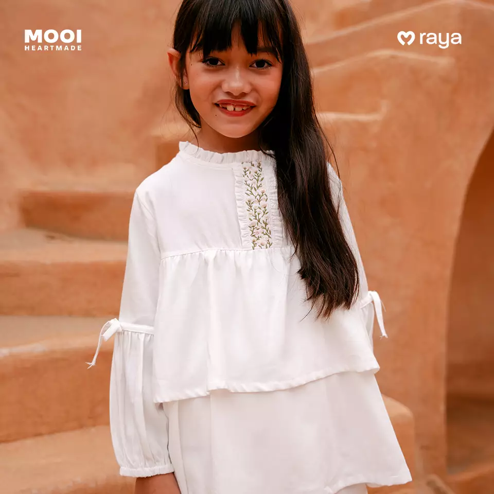 Mooi Setelan Anak Perempuan Raya Collection Mariyah Tunic Set - White