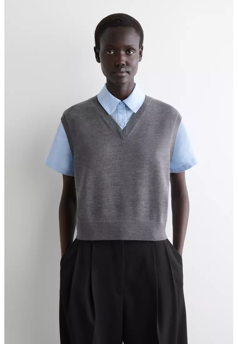 Sweater vest