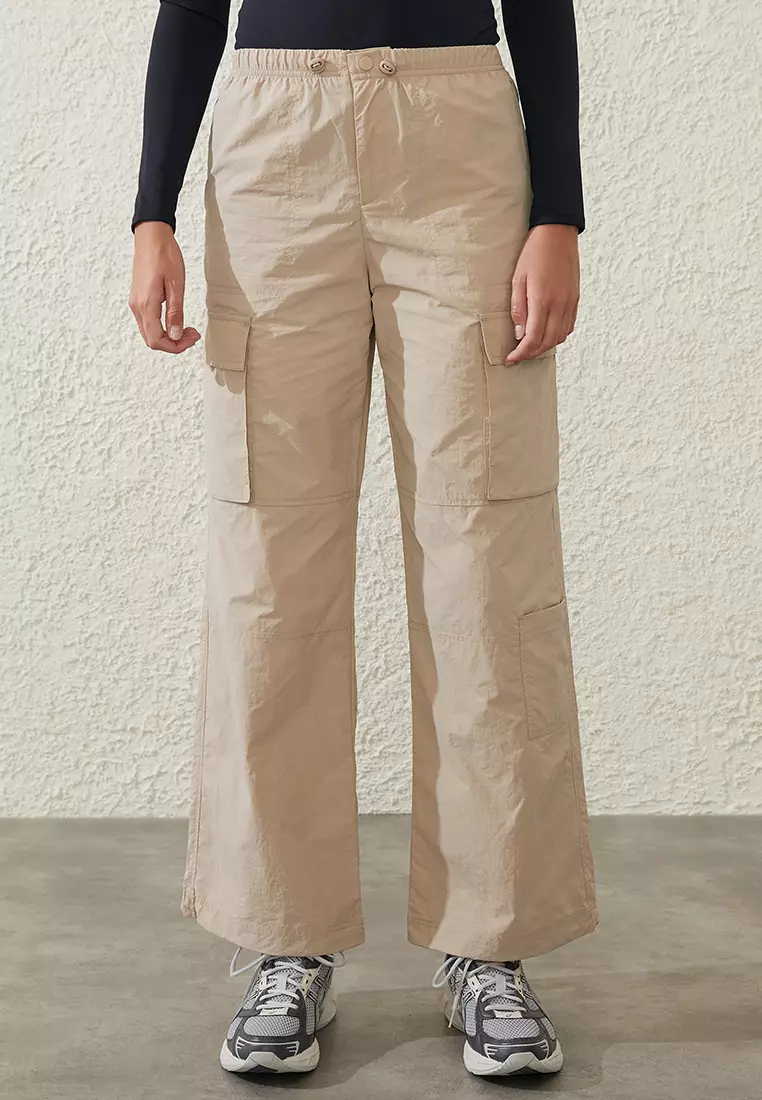 Active Utility Pants