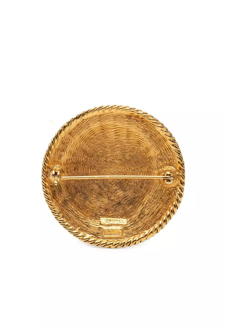 Pre-Loved Chanel Cc Gold Plated Round Brooch