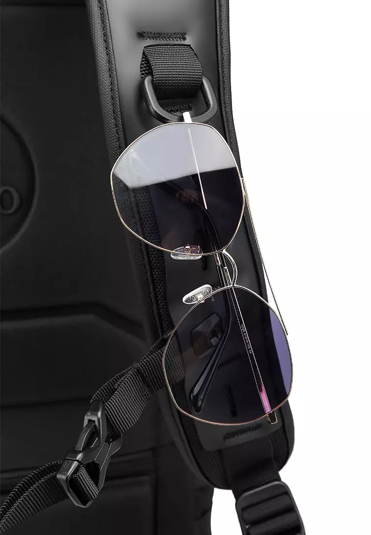 多功能戰術背包