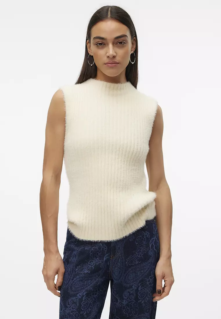 Lyra Funnel Neck Pullover