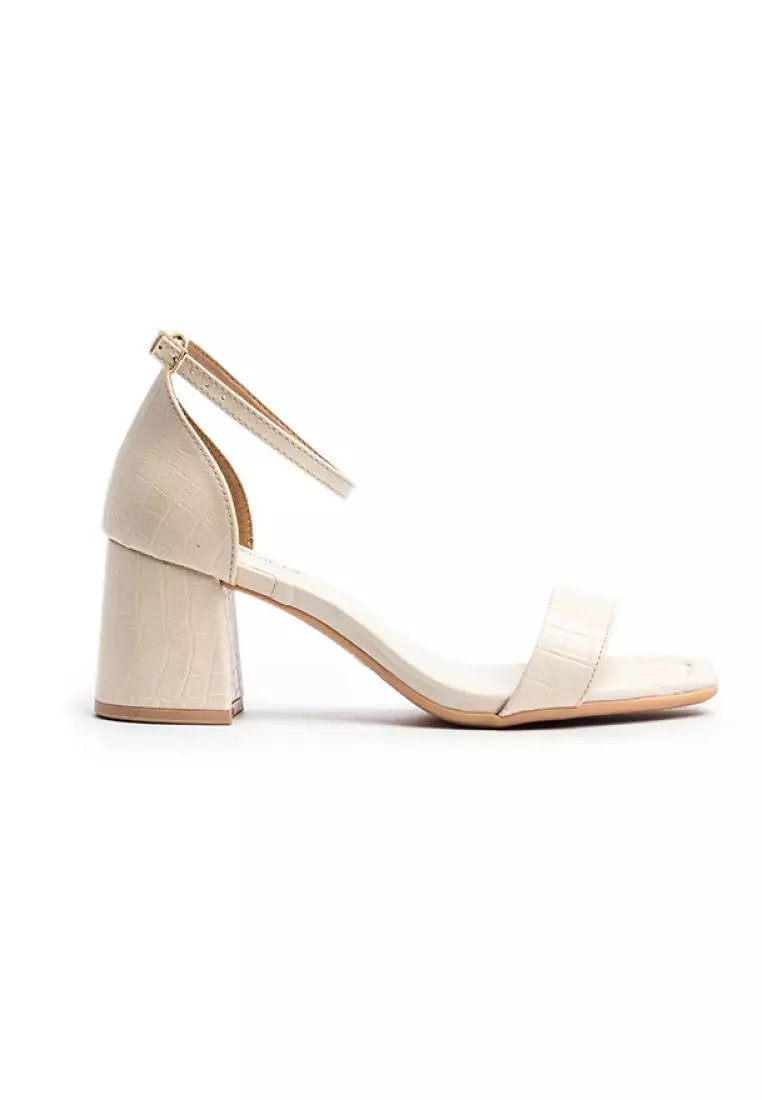 Discount on Piccadilly  shoes - SKU: Women's Toni Heeled Sandals