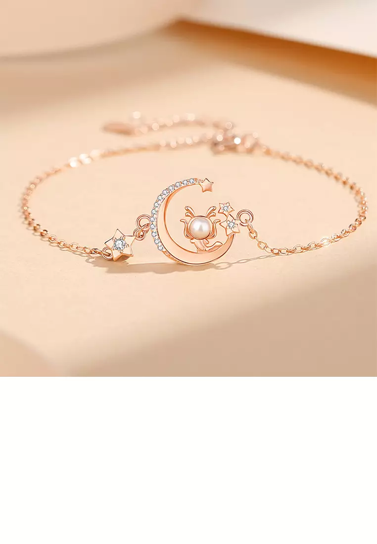 Gold 2025 moon bracelet