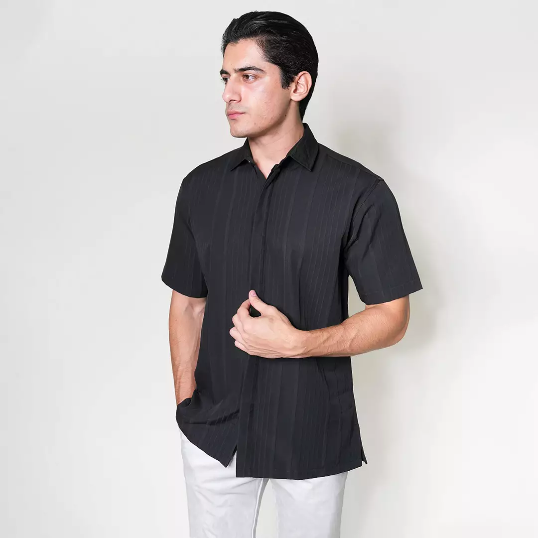 Casella Kemeja Pria Lengan Pendek Strech Naviel Stripe Design 2353 Black