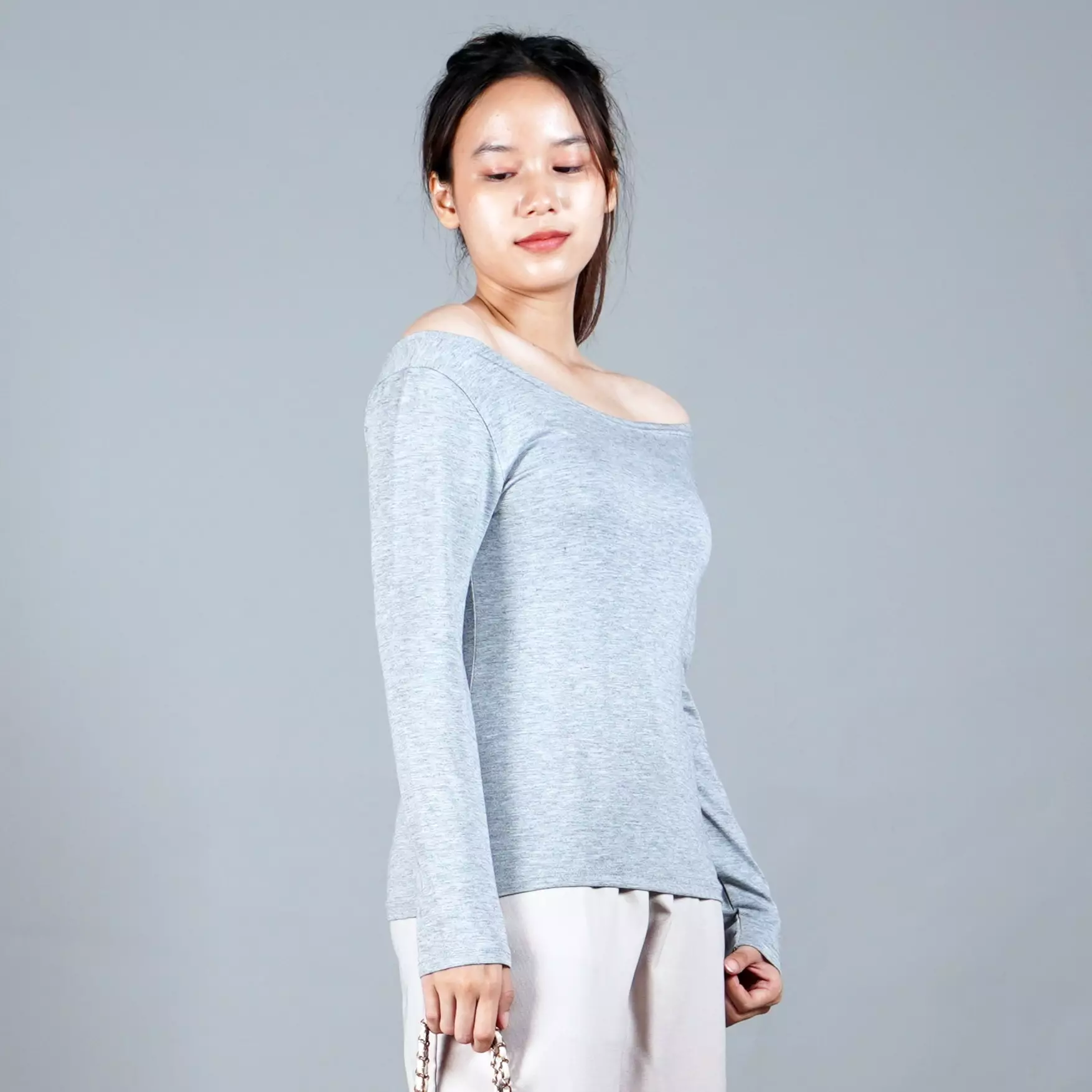 SABRINA Kaos Lengan Panjang Sabrina Top Korean Style Atasan Wanita Gaya Kore - ABU MUDA