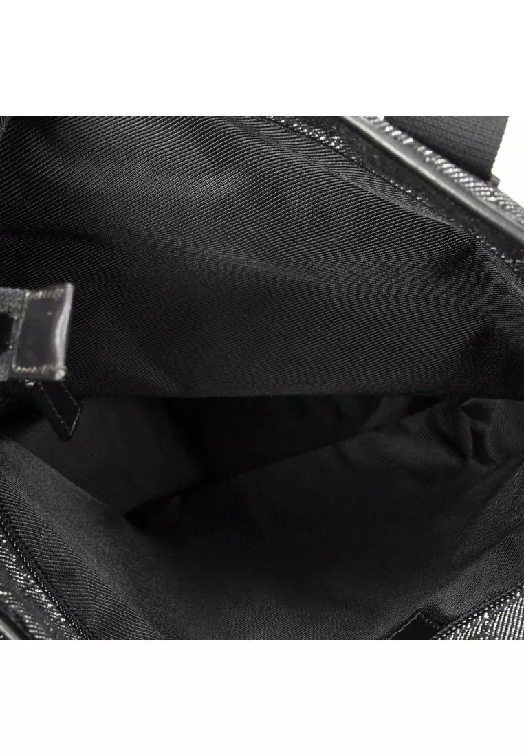 Pre-Loved Vertical Zip Tote