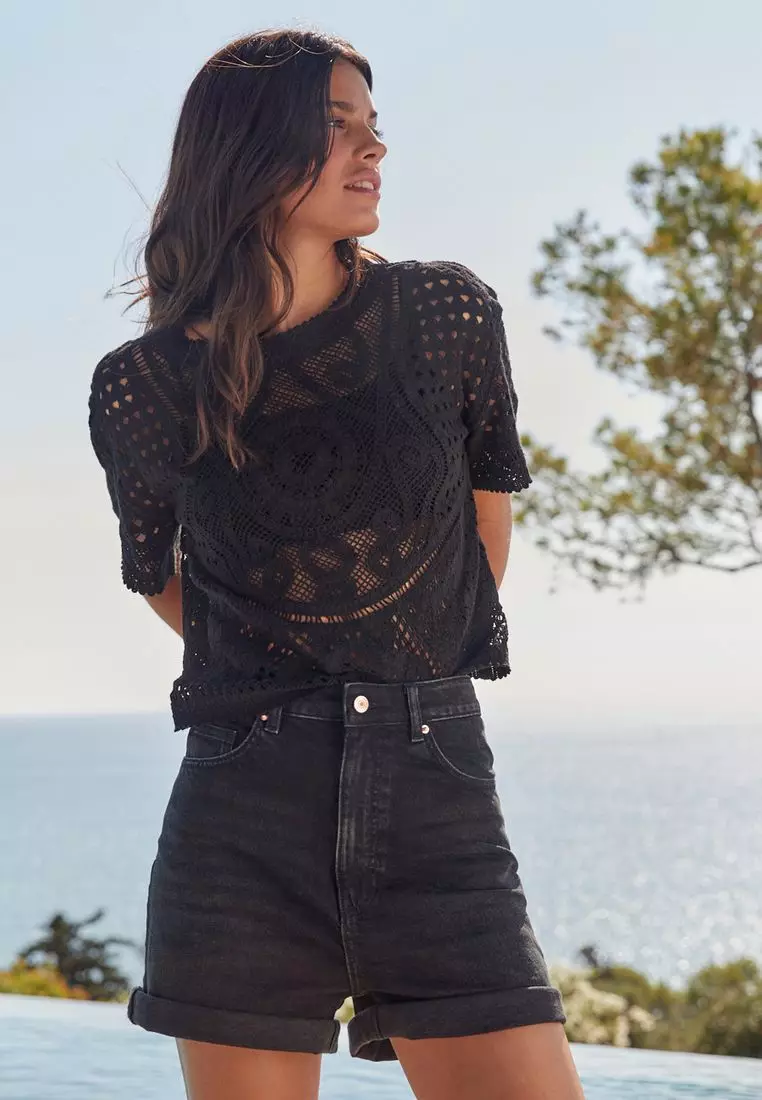 Comfort Stretch Denim Mom Shorts