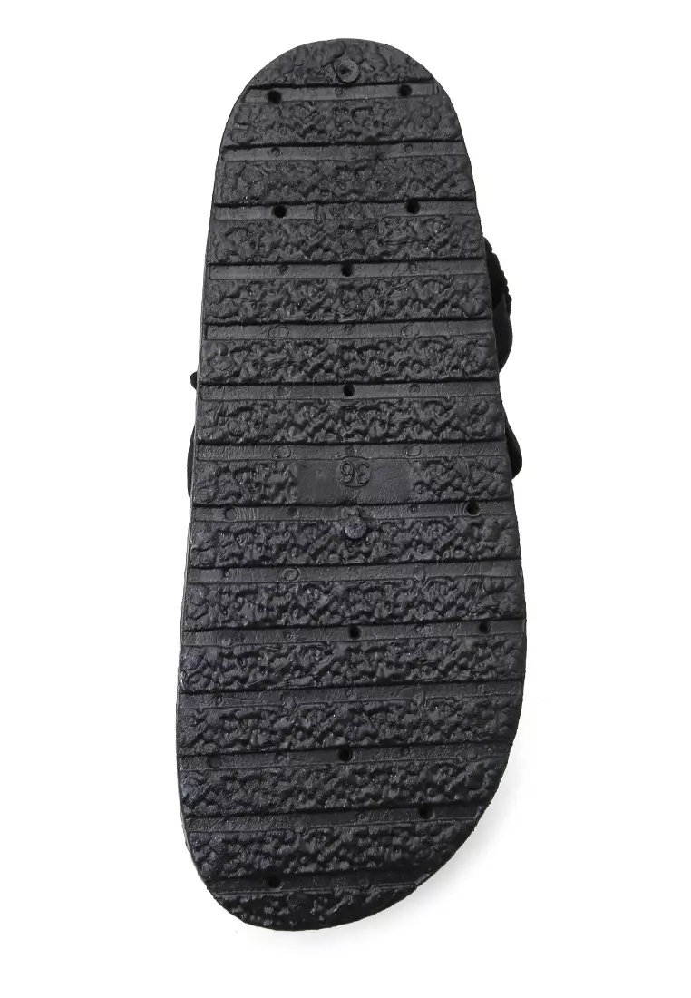 Sendal Wanita Slip On Design Elegant Premium quality - Hitam