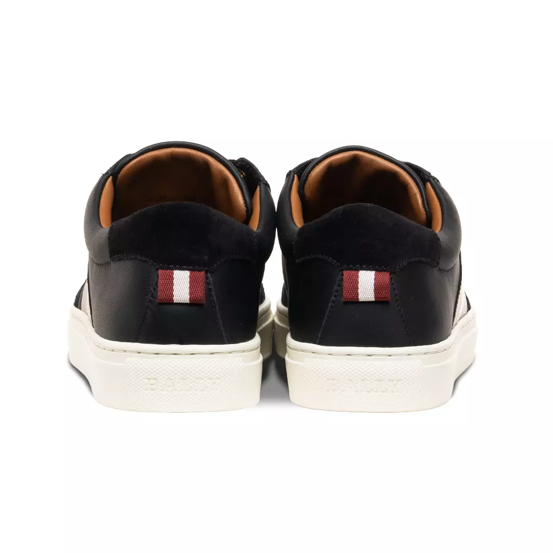Hely O Sneakers in Leather - Black