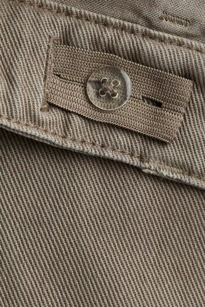 Loose-fit twill shorts