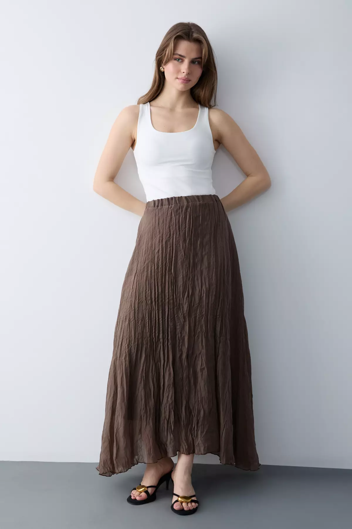 Brown Crinkled Lined Maxi Asymmetrical Skirt Twoss26Et16