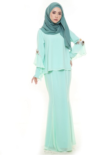 Loreal Kurung Modern in Apple Green from Rina Nichie Couture in Green