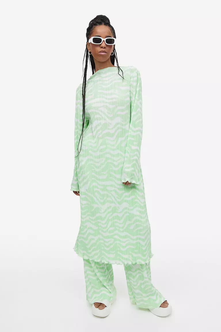 H&m pleated shop dress green