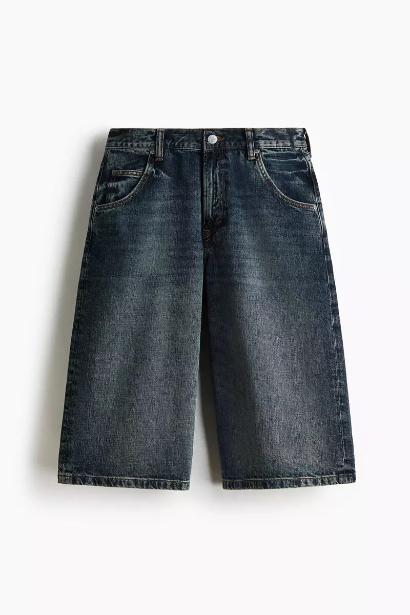Baggy denim shorts