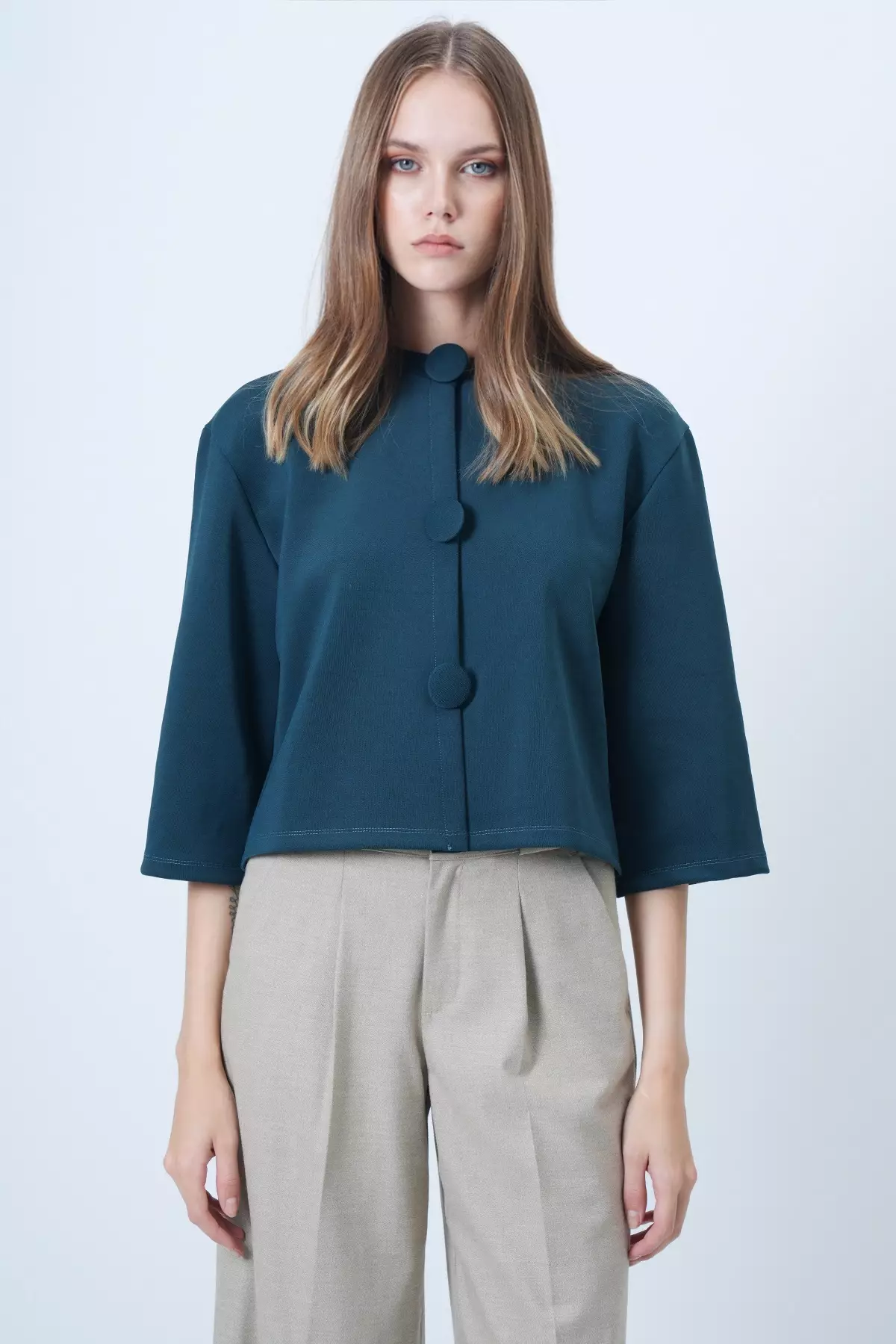 Green Coated Buttoned Crew Neck Custom Design Crop Jacket Alc-X14647