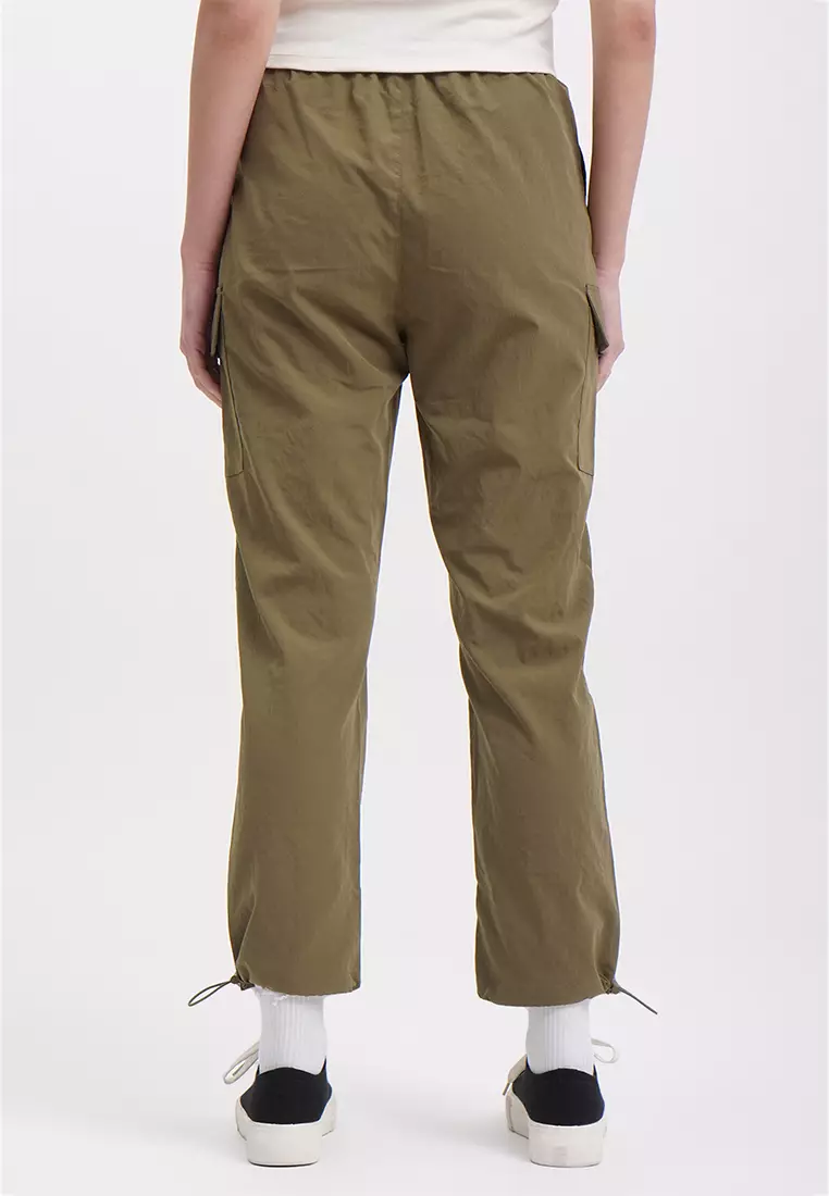 Pull on sale cargo capris